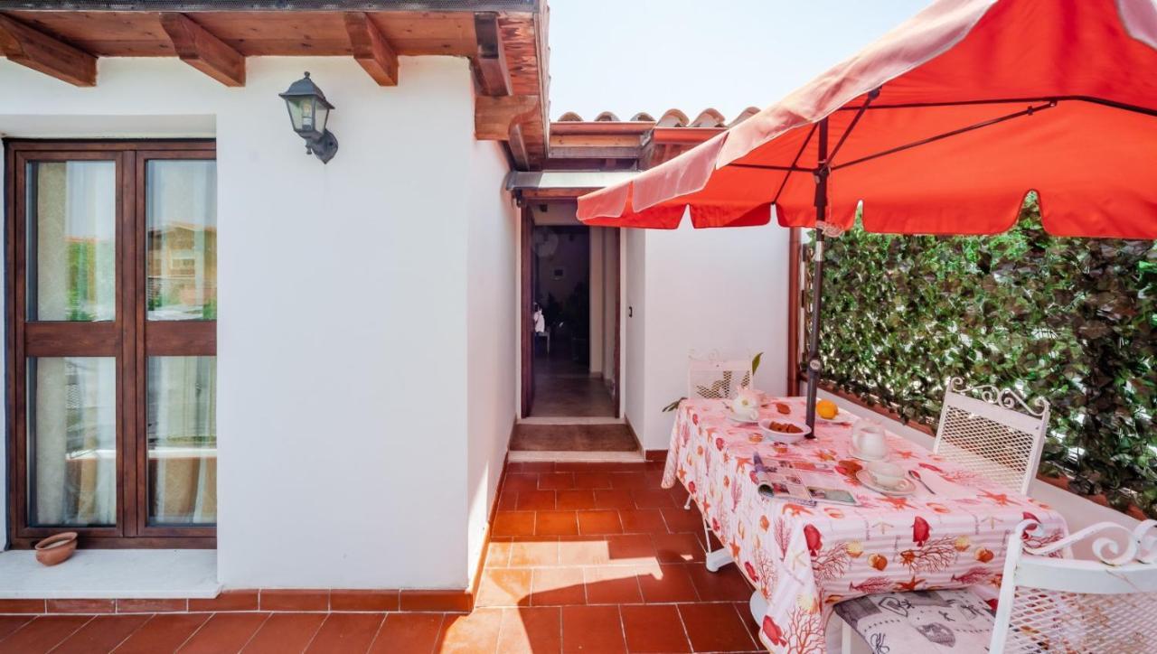 Casa Vacanze  IS MERIS Capitana Esterno foto