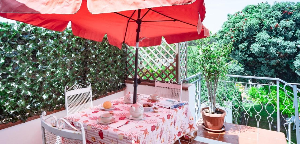 Casa Vacanze  IS MERIS Capitana Esterno foto