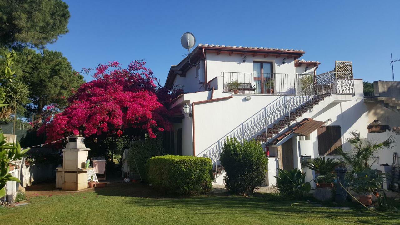 Casa Vacanze  IS MERIS Capitana Esterno foto