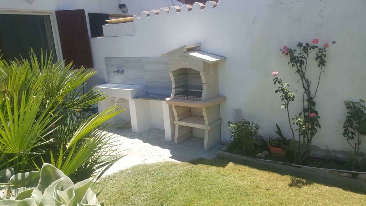 Casa Vacanze  IS MERIS Capitana Esterno foto