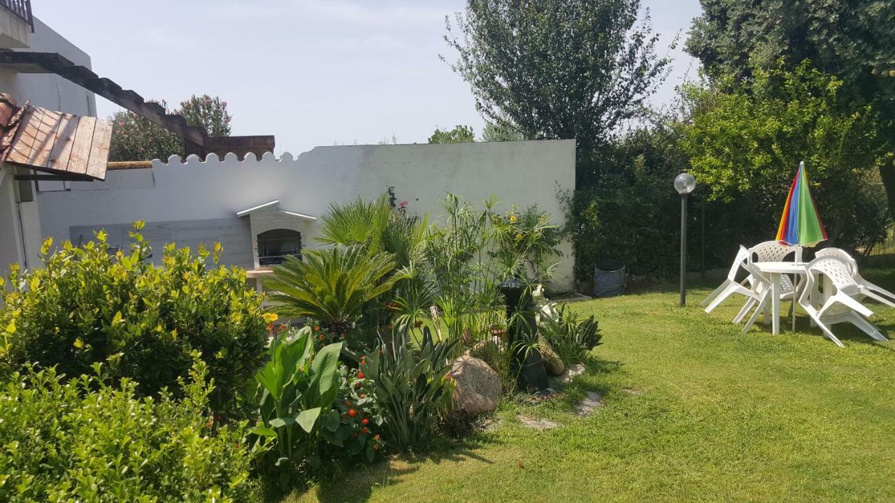 Casa Vacanze  IS MERIS Capitana Esterno foto