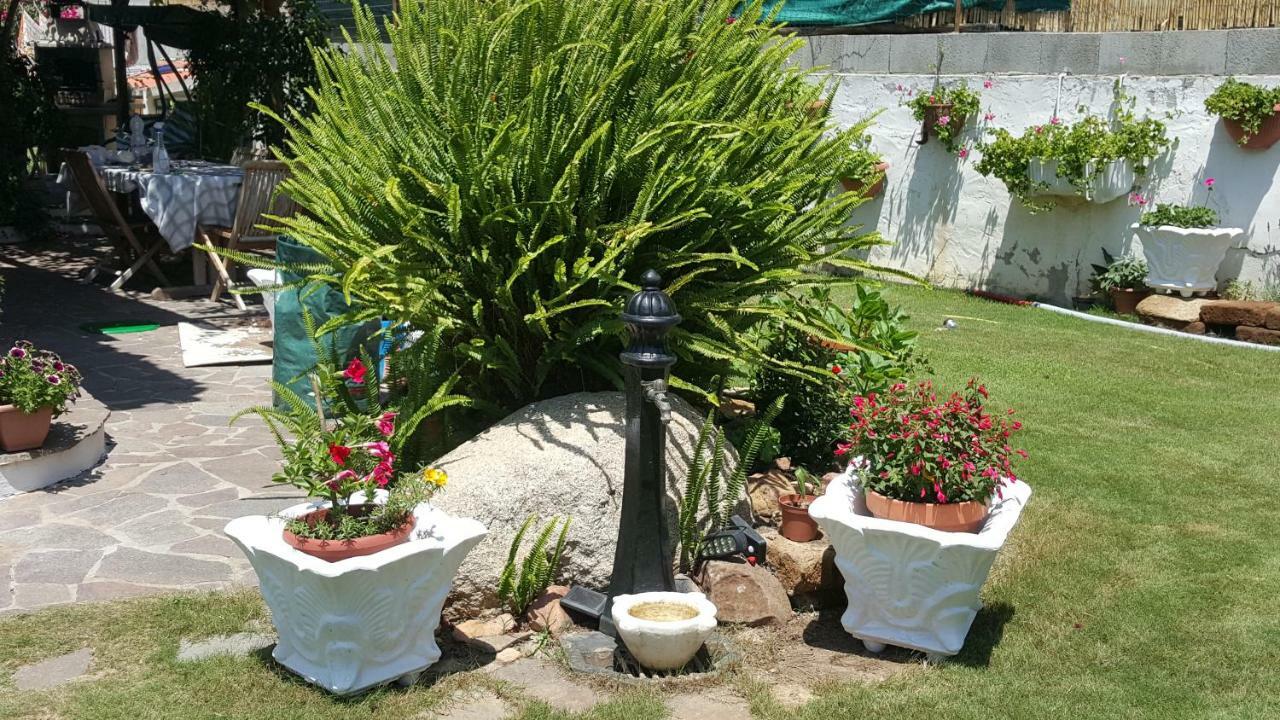 Casa Vacanze  IS MERIS Capitana Esterno foto